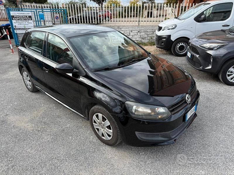 Usata VW Polo 69 CV (50 kW) 2013 Nero Berlina