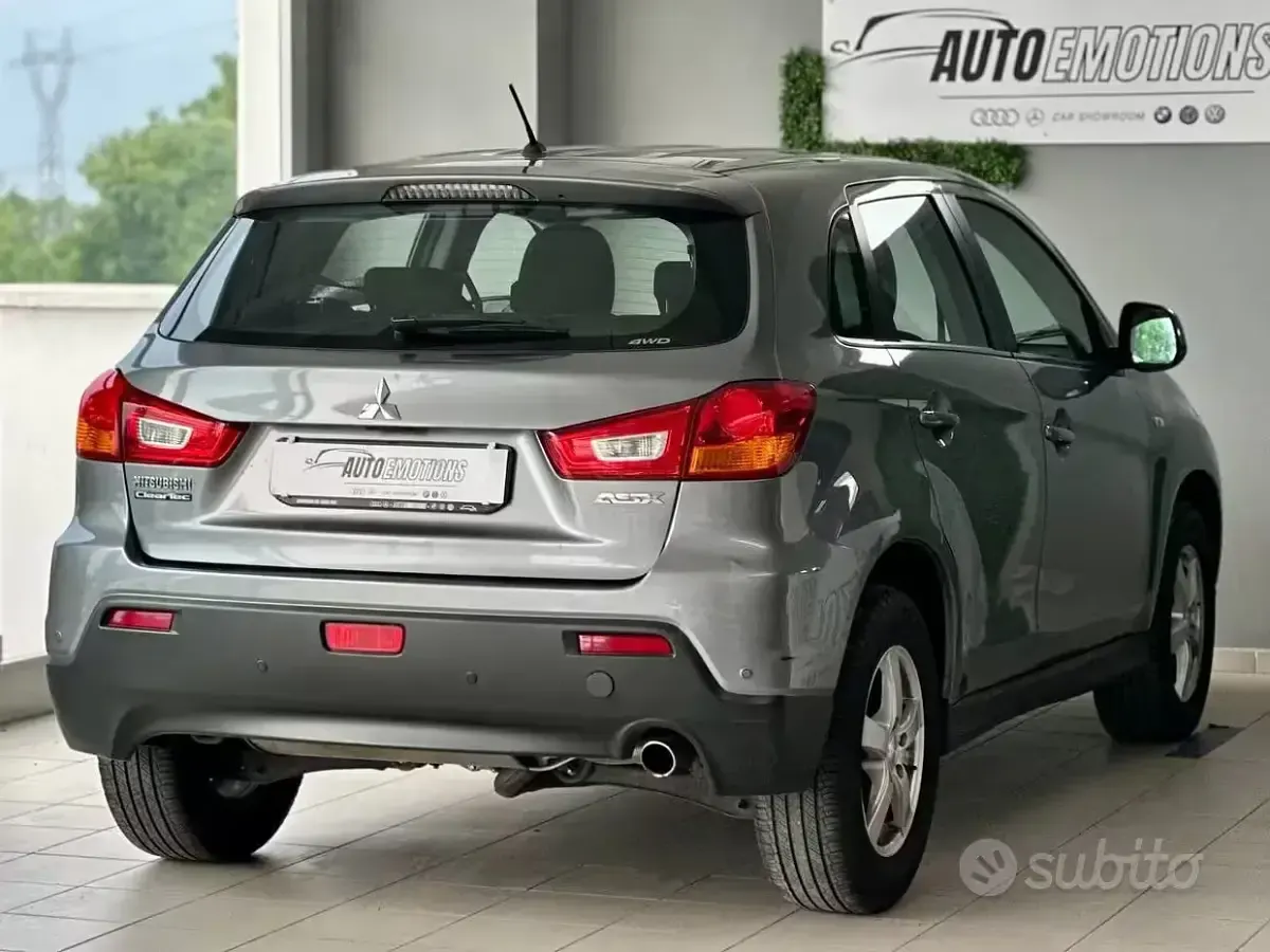 Usata Mitsubishi ASX 150 CV (110 kW) 2011 Grigio SUV
