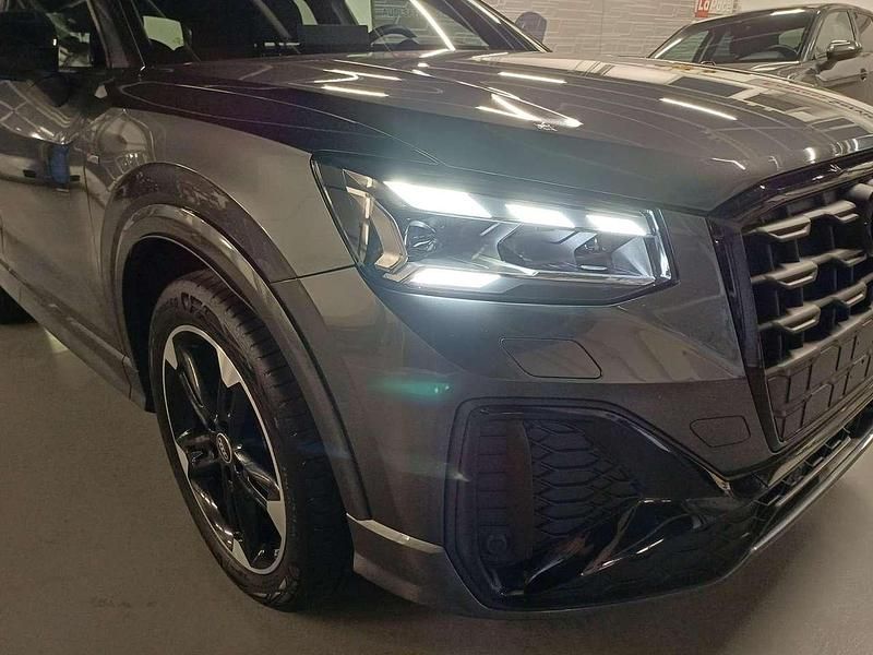 Usata Audi Q2 S-Line 150 CV (110 kW) 2024 Grigio daytona SUV