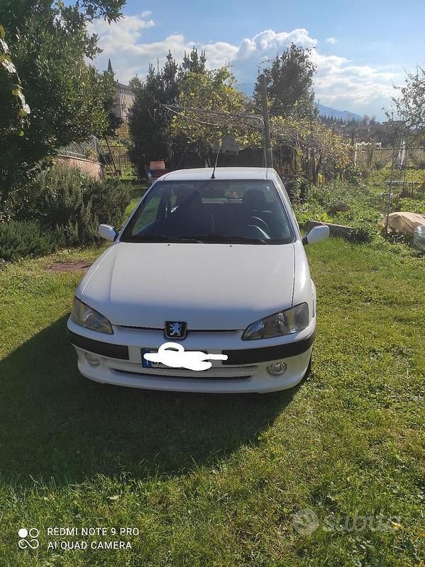 Bianco Usata 2001 Peugeot 106 Due volumi | 13.000 € (Ottimo prezzo) - Immagine 1/4