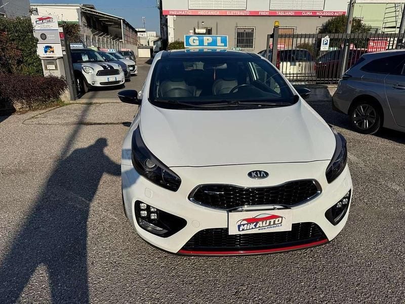 Usata Kia Ceed GT First Edition 204 CV (150 kW) 2014 Bianco perla Berlina