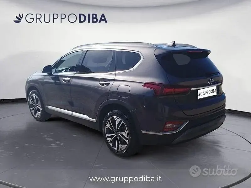 Usata Hyundai Santa Fe XPrime 200 CV (147 kW) 2018 Grigio SUV