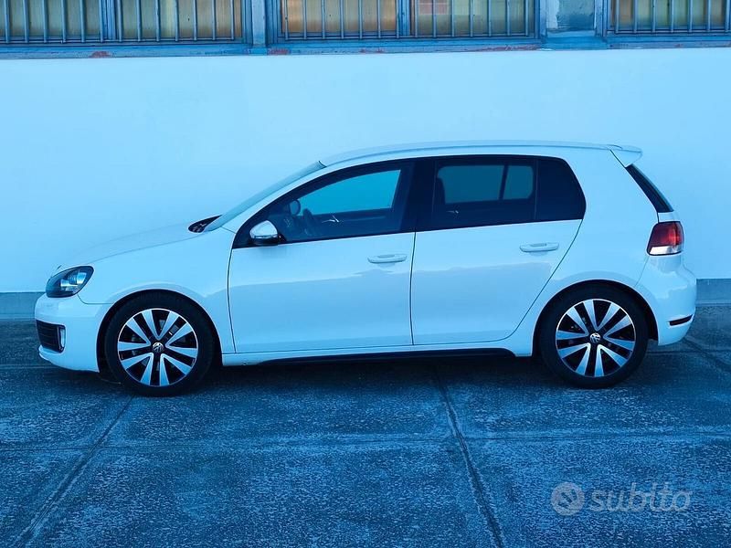 Usata VW Golf VI GTD 170 CV (125 kW) 2010 Bianco Utilitaria