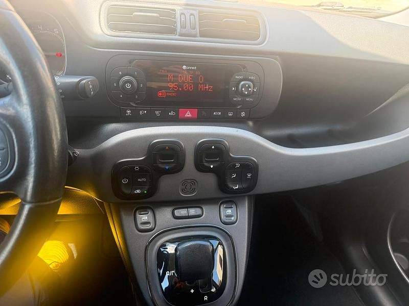 Usata Fiat Panda 85 CV (62 kW) 2018 Utilitaria