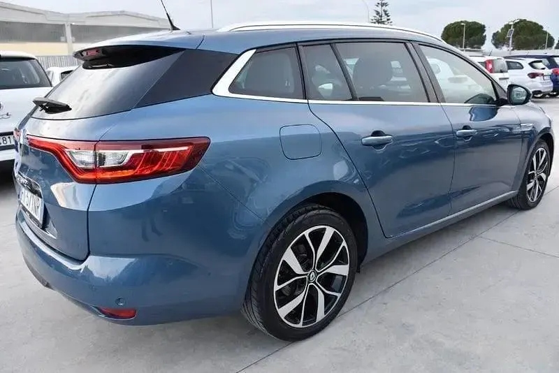 Usata Renault Mégane IV Intens 115 CV (84 kW) 2018 Blu