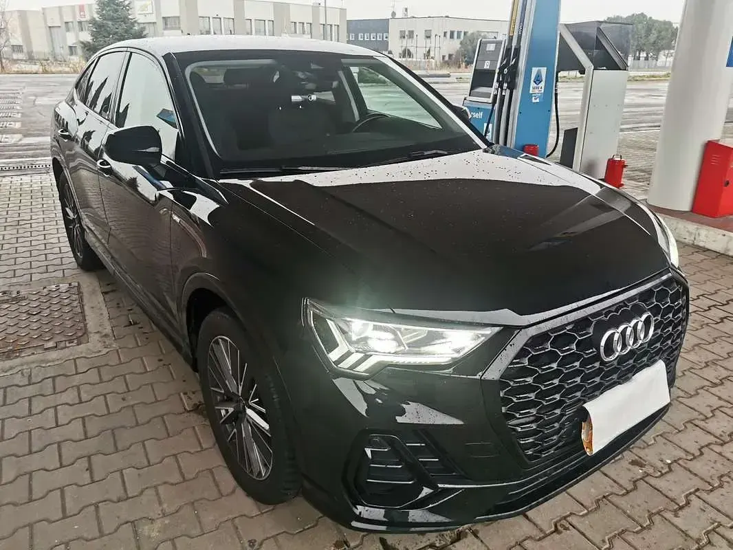 Usata Audi Q3 Sportback S-Line 150 CV (110 kW) 2022 SUV