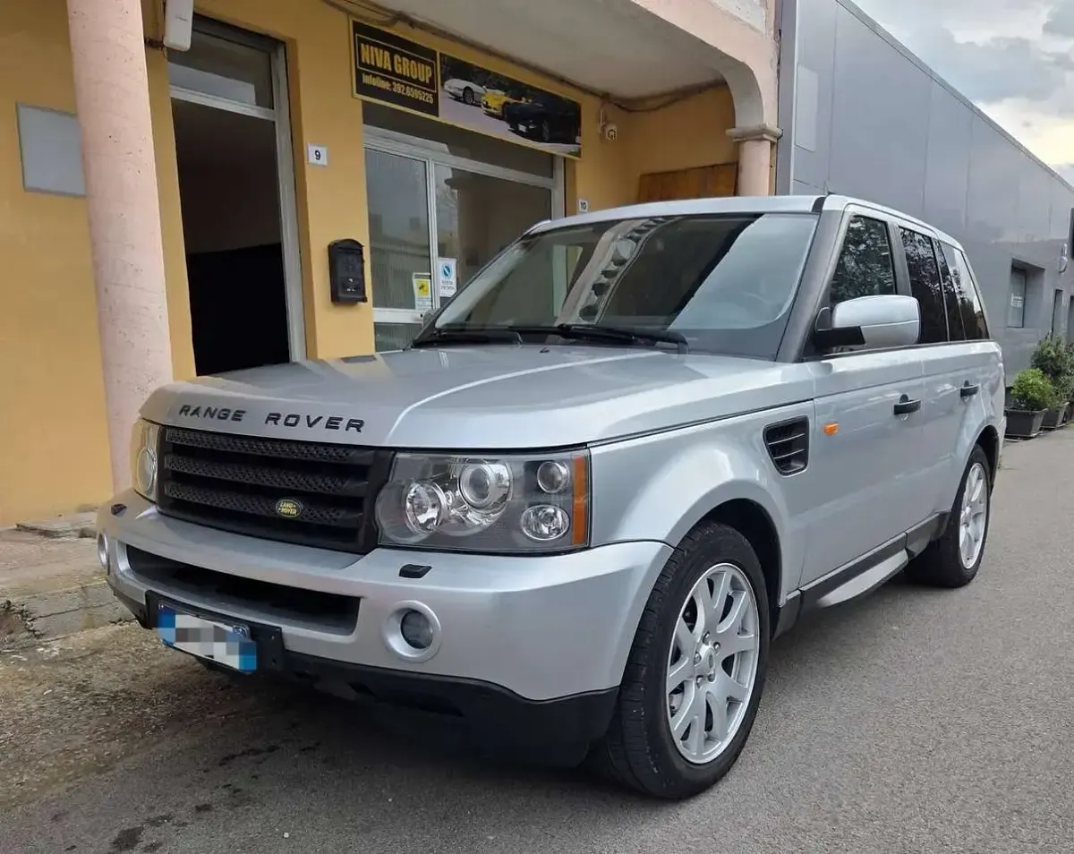 Usata Land Rover Range Rover Sport HSE 190 CV (139 kW) 2008 Argento SUV