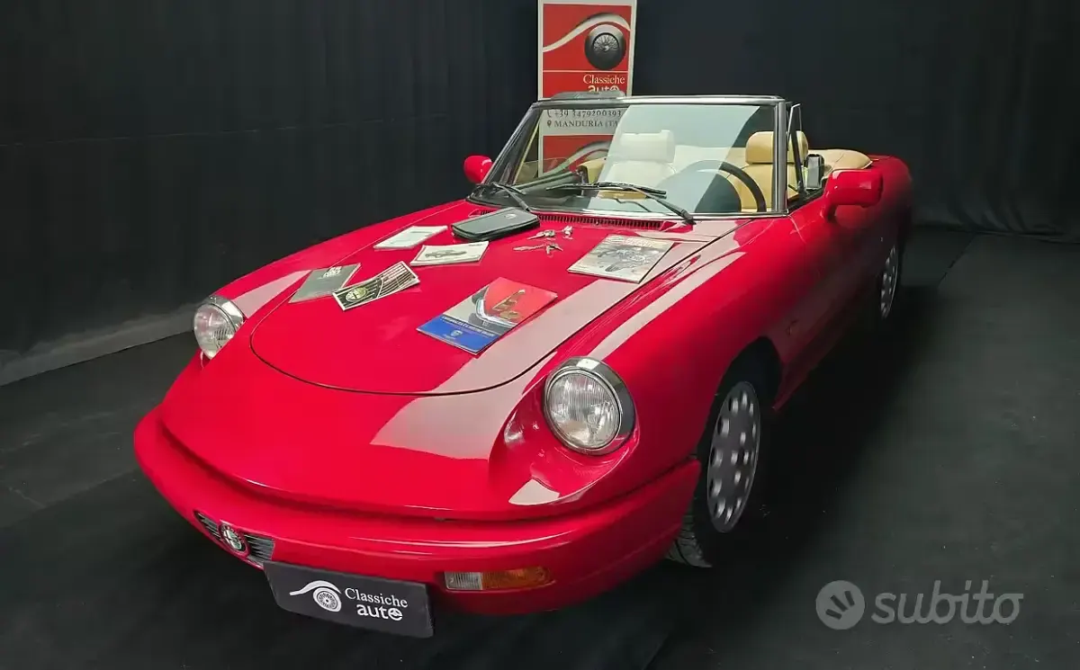 Usata Alfa Romeo Spider 106 CV (77 kW) 1991 Rosso Cabrio