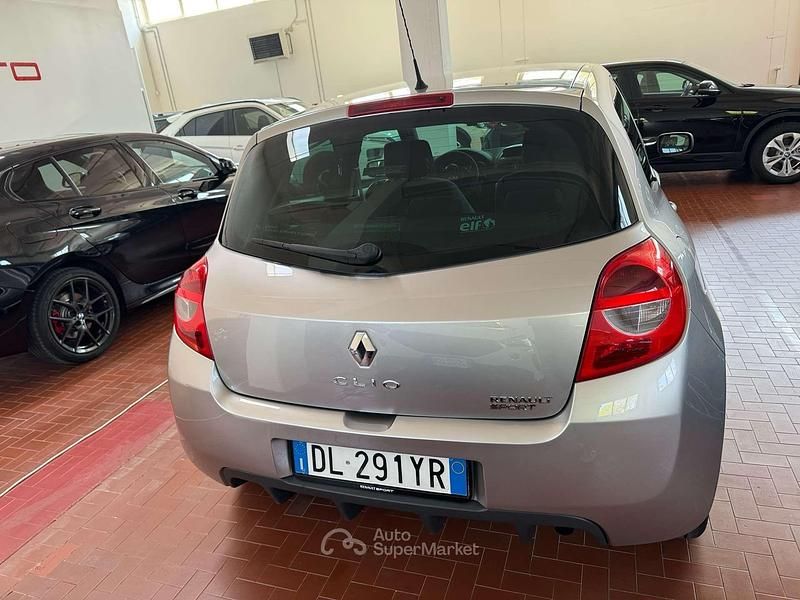 Usata Renault Clio II R.S. 197 CV (144 kW) 2008 Gray Berlina