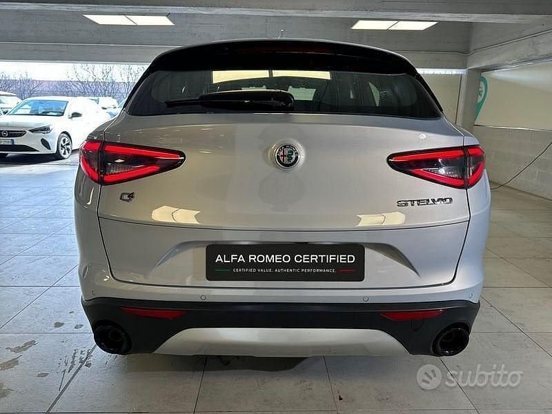 Usata Alfa Romeo Stelvio Super 210 CV (154 kW) 2023 Grigio SUV