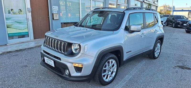 Begagnad Jeep Renegade Longitude 131 HK (96 kW) 2021 Silver SUV
