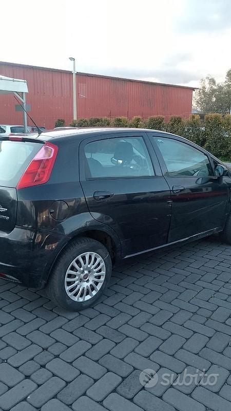 Usata Fiat Punto 2009 Nero Utilitaria