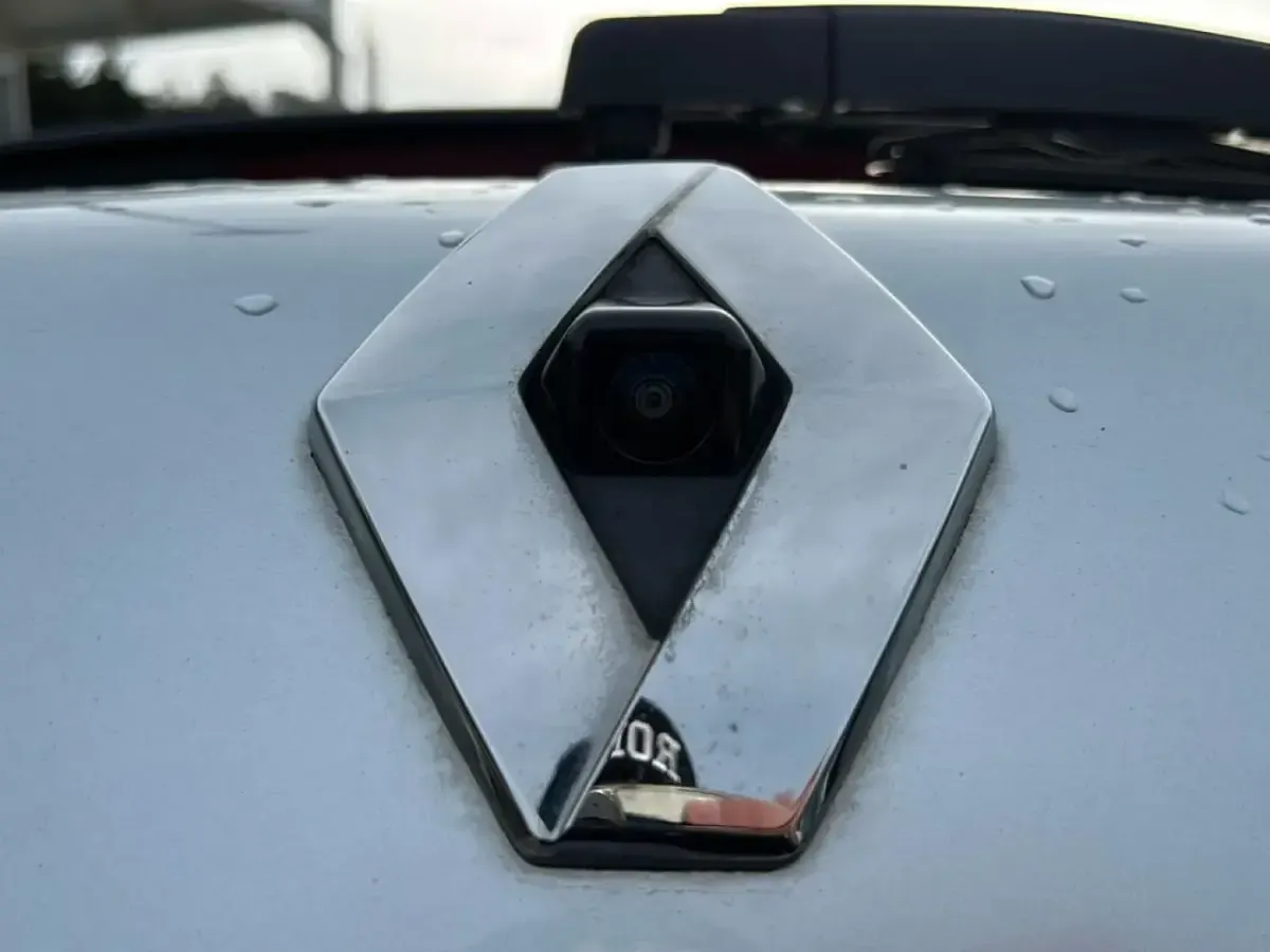 Usata Renault Captur Intens 101 CV (74 kW) 2023 Dublino SUV