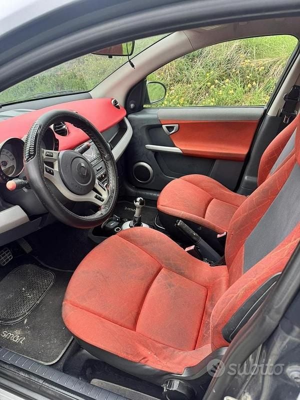 Usata Smart ForFour 177 CV (130 kW) 2005 Grigio Utilitaria