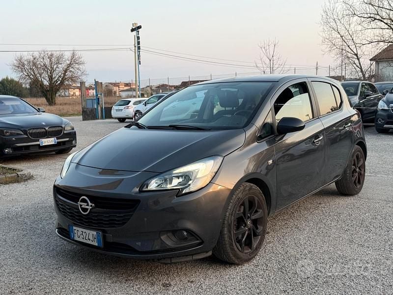 Usata Opel Corsa 89 CV (65 kW) 2017 Nero Utilitaria