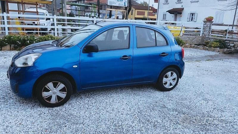 Usata Nissan Micra Acenta 80 CV (58 kW) 2016 Blu Utilitaria
