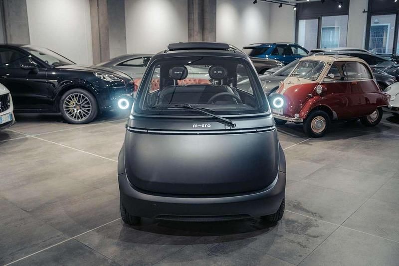 Nuova Micro Microlino 12 kW (17 CV) 2025 Nero opaco Utilitaria