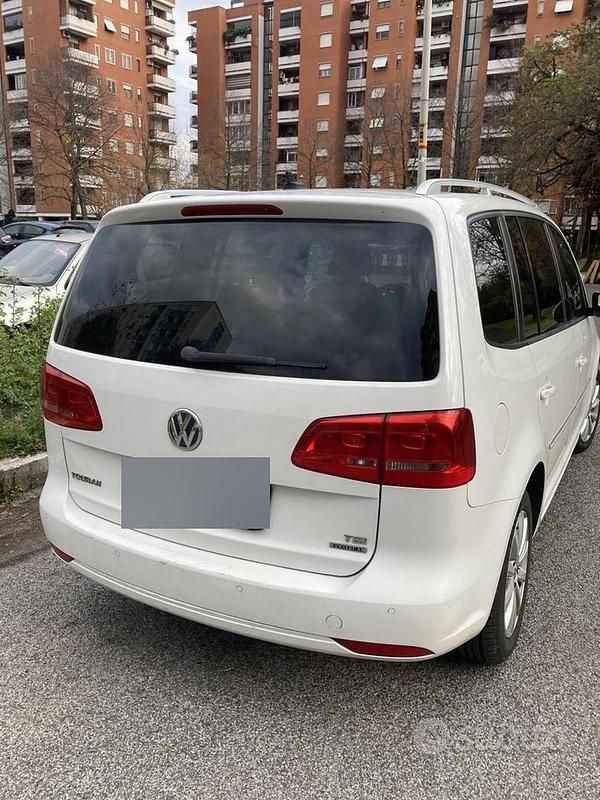 Usata VW Touran 2011 Bianco Monovolume