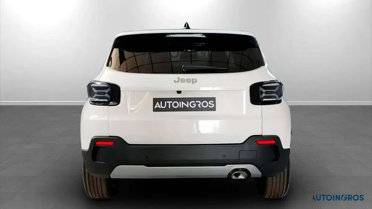 Usata Jeep Avenger Summit 101 CV (74 kW) 2024 Snow SUV