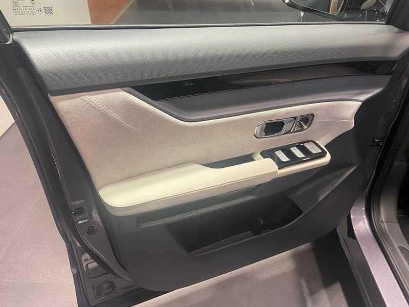 Nuova Sportequipe S6 GT 186 CV (136 kW) 2025 Shadow grey SUV