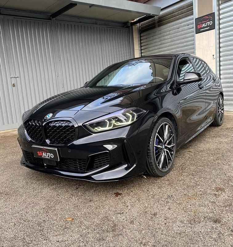 Usata BMW M135 Efficient Dynamics 306 CV (225 kW) 2021 Nero Utilitaria