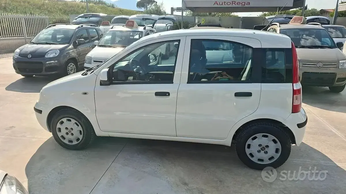Usata Fiat Panda 69 CV (50 kW) 2012 Bianco Utilitaria