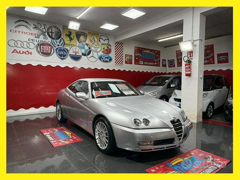 Argento Usata 2002 Alfa Romeo GTV Coupé | 8499 € (Super prezzo) - Immagine 1/4