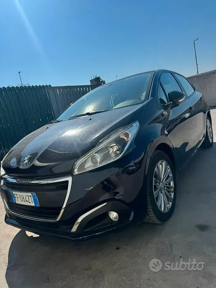 Usata Peugeot 208 75 CV (55 kW) 2017 Bluazzurro Utilitaria