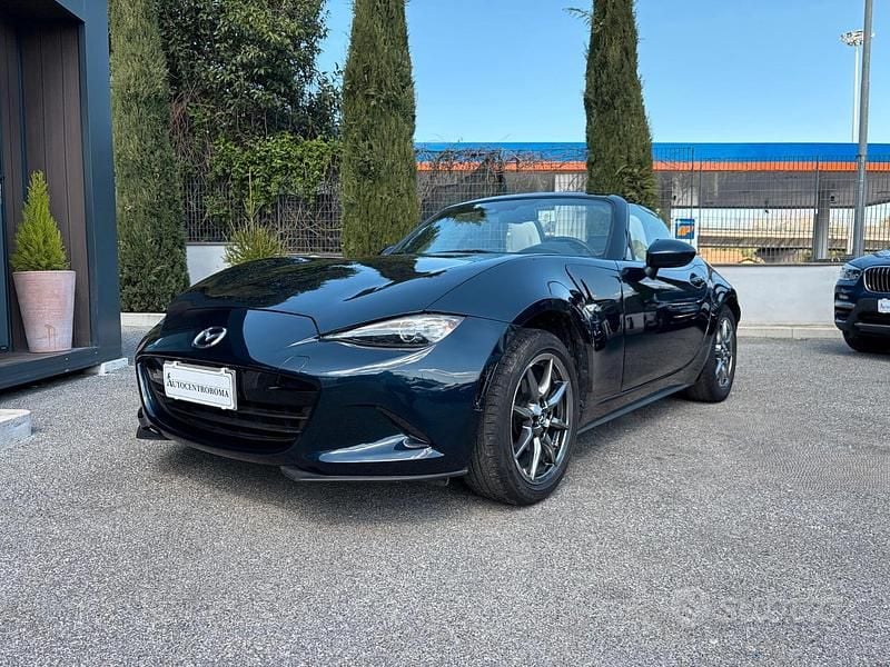 Usata Mazda MX5 132 CV (97 kW) 2021 Blu Cabrio