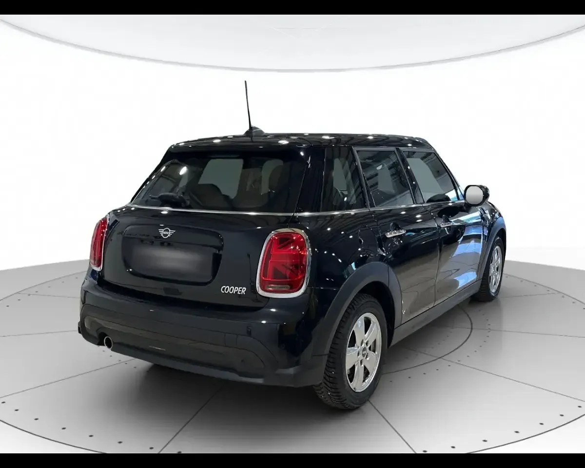 Usata Mini Cooper Essential 136 CV (100 kW) 2023 Nero Utilitaria