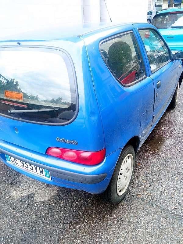 Usata Fiat Seicento 54 CV (39 kW) 2002 Blu/azzurro Utilitaria