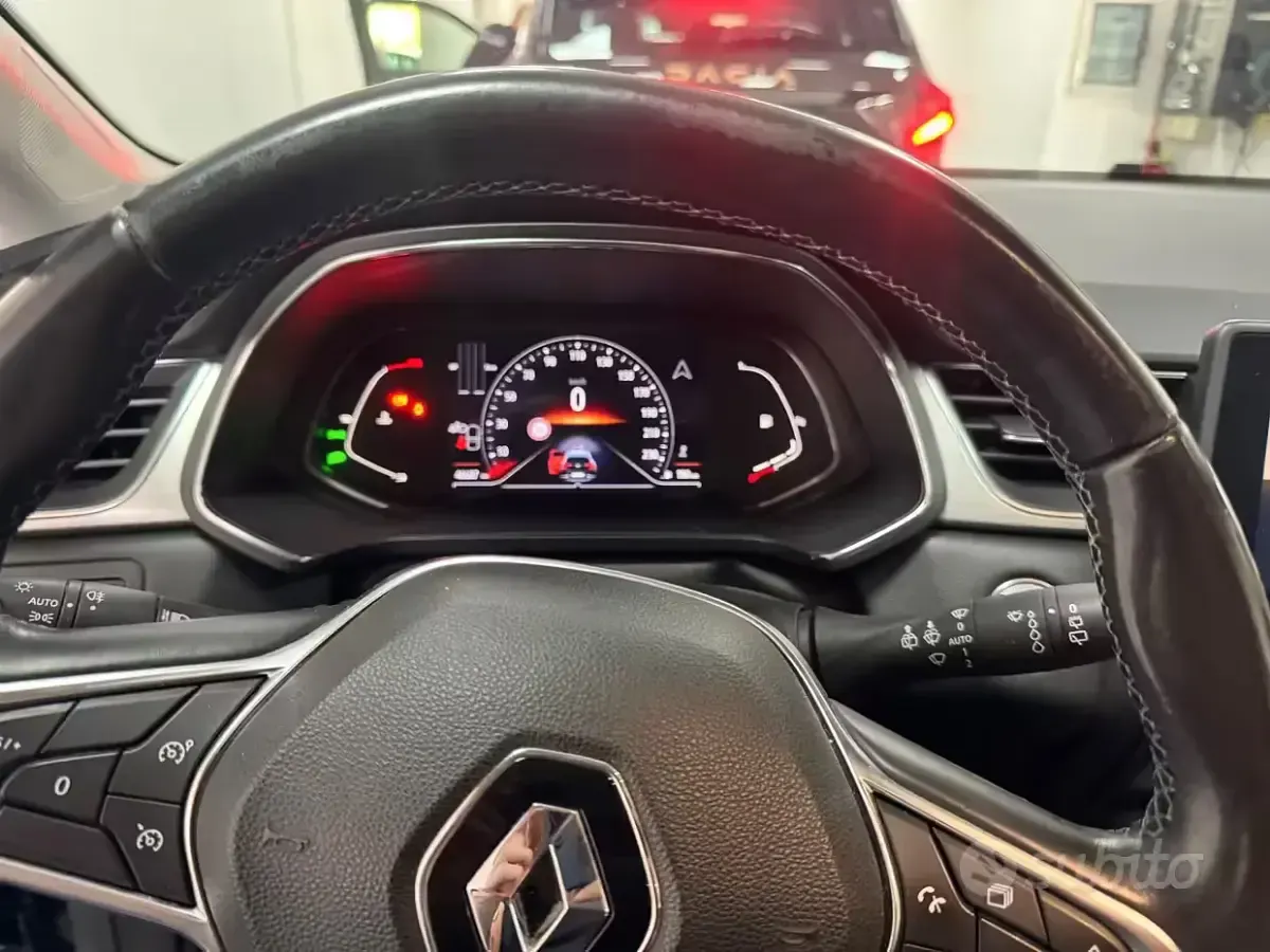 Usata Renault Captur Intens 116 CV (85 kW) 2020 Nero SUV