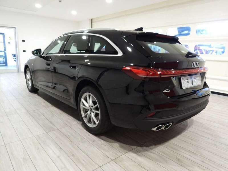 Nuova Audi A5 Business 150 CV (110 kW) 2025 Bianco arkona Coupé