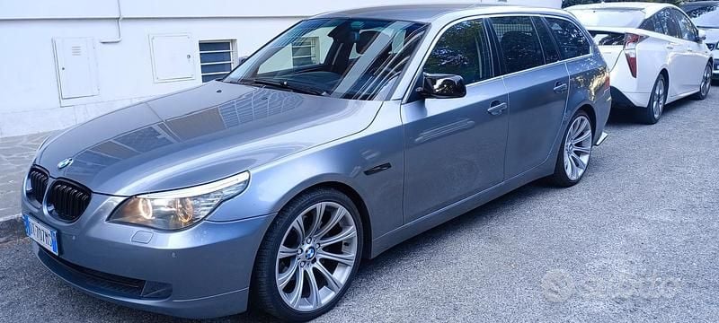 Usata BMW 530 235 CV (172 kW) 2009 Grigio Station wagon