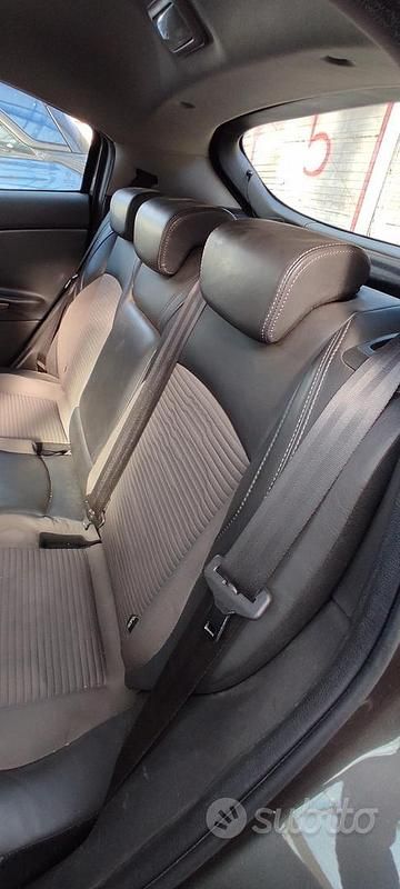 Usata Alfa Romeo Giulietta 120 CV (88 kW) 2016 Grigio Utilitaria