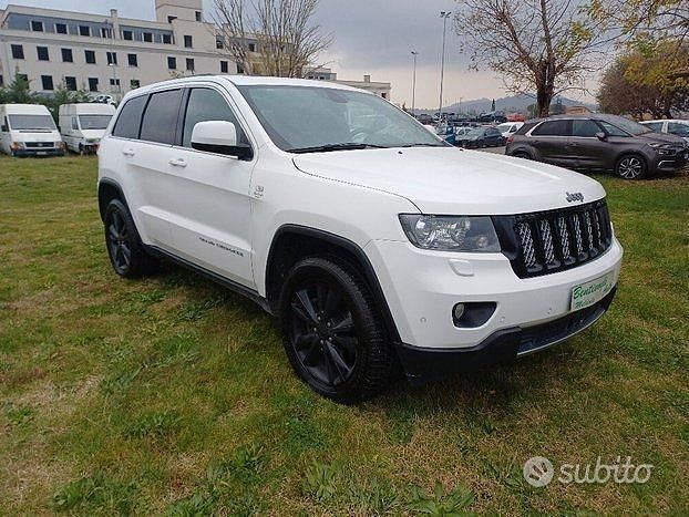 Usata Jeep Grand Cherokee Overland 241 CV (177 kW) 2013 Bianco SUV