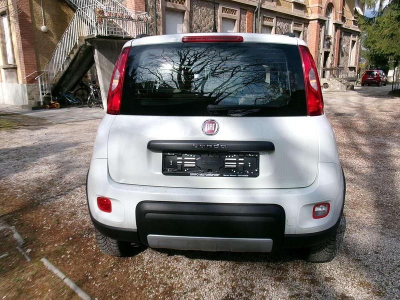 Usata Fiat Panda 4x4 S 95 CV (69 kW) 2016 Bianco Utilitaria