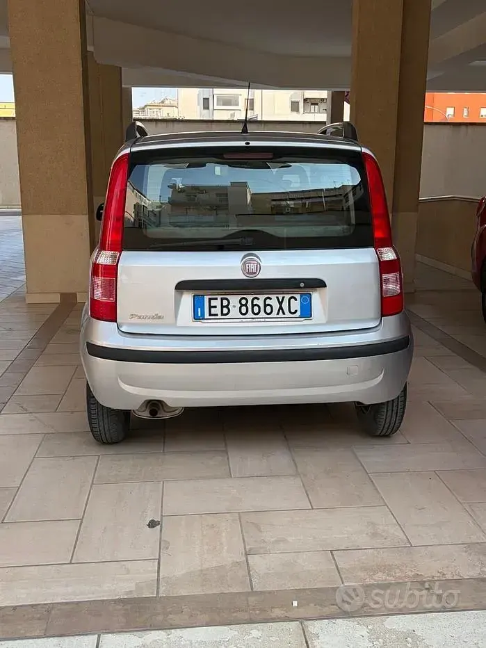 Usata Fiat Panda Dynamic 60 CV (44 kW) 2010 Grigio Utilitaria