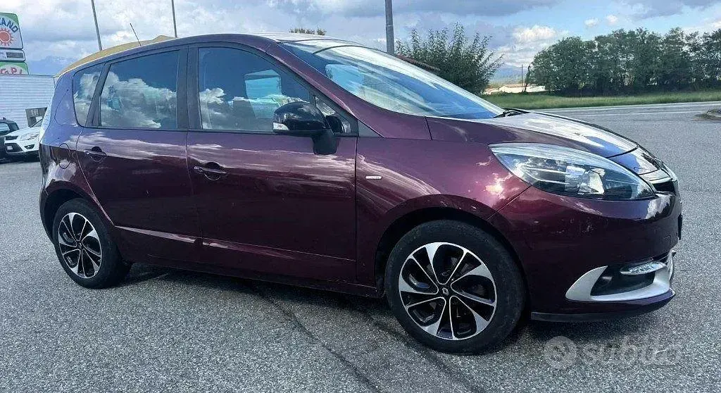Usata Renault Scénic 116 CV (85 kW) 2016 Monovolume