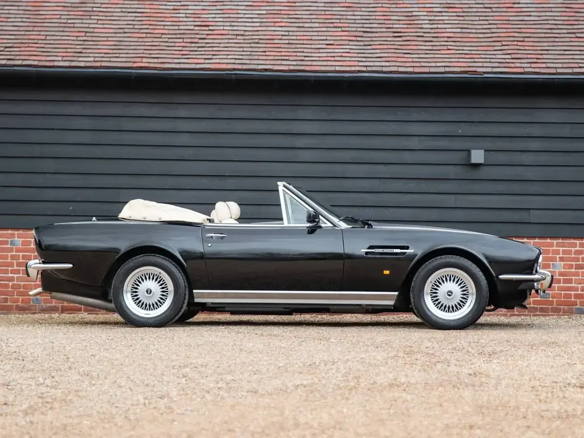Usata Aston Martin V8 315 CV (231 kW) 1988 Nero Coupé