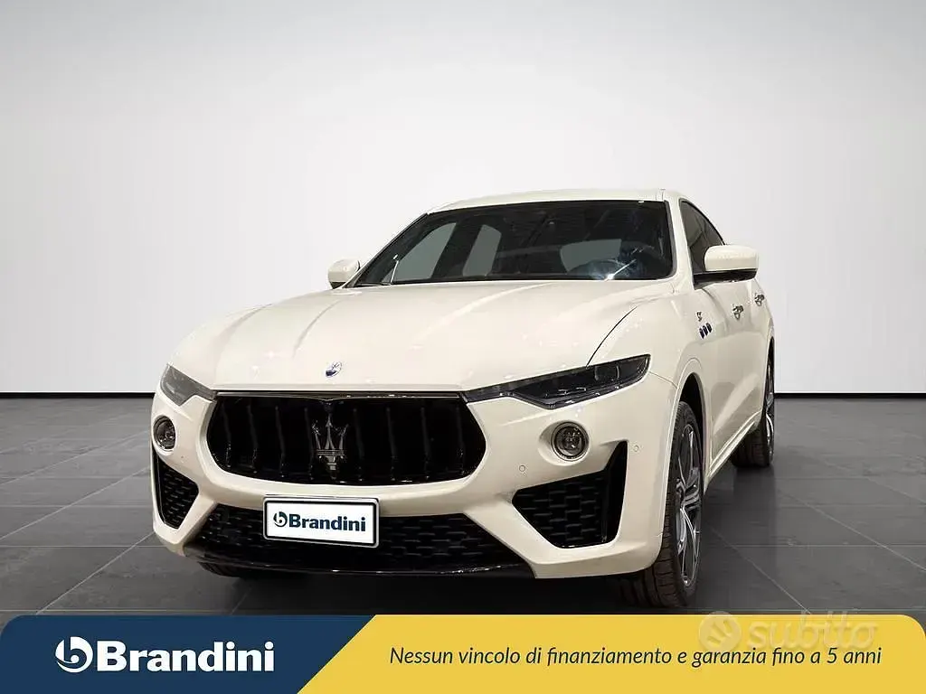 Usata Maserati Levante GT 330 CV (242 kW) 2023 Bianco SUV