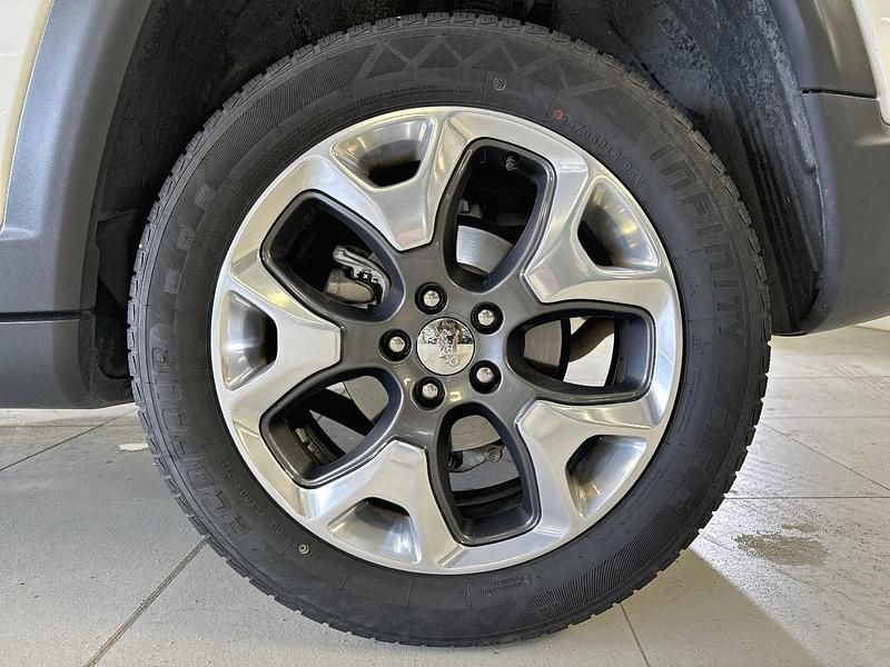 Usata Jeep Compass Limited 170 CV (125 kW) 2019 Bianco SUV