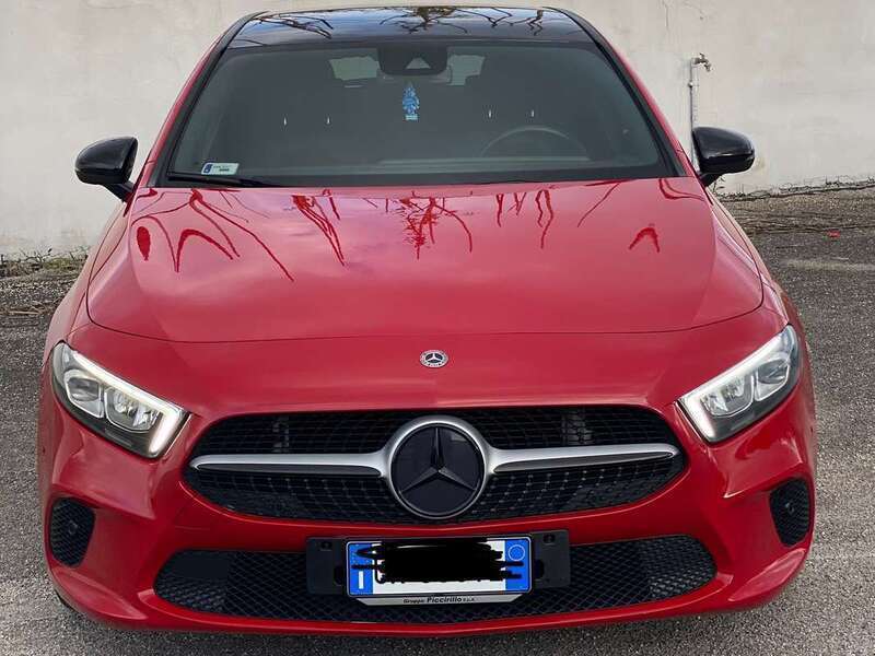 Usato 2019 Mercedes A180 1.3 Benzin 136 CV (22.500 €)