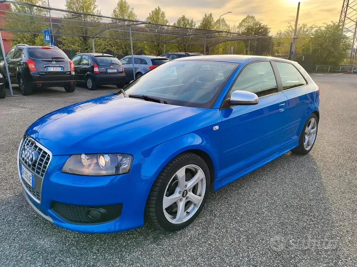 Usata Audi A3 Ambiente 265 CV (194 kW) 2008 Blu Utilitaria