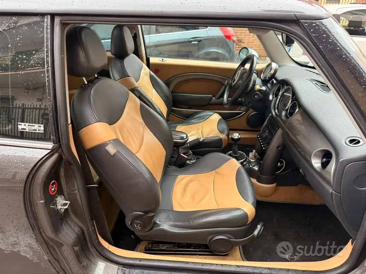 Usata Mini Cooper 88 CV (64 kW) 2006 Utilitaria