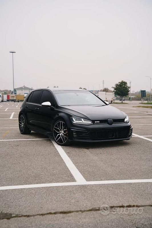 Usata VW Golf VII GTD 220 CV (161 kW) 2015 Nero Berlina