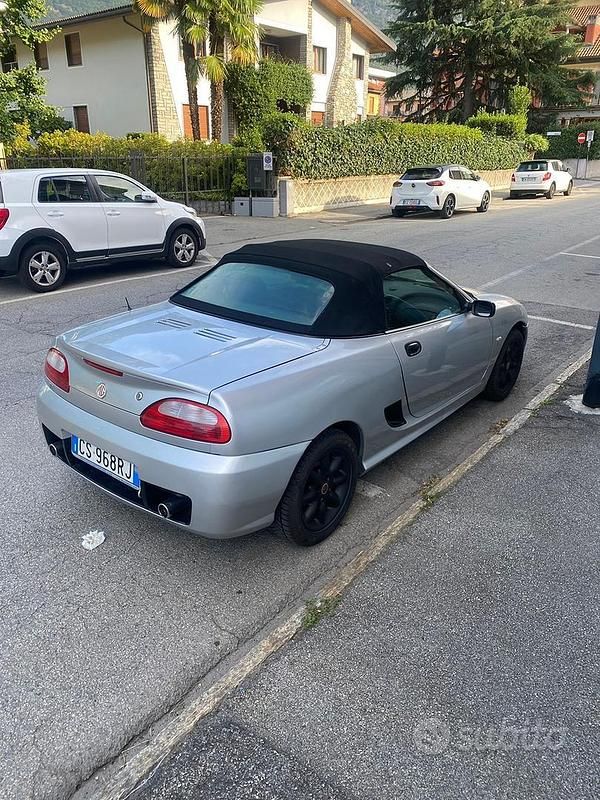 Usata MG TF 116 CV (85 kW) 2005 Cabrio