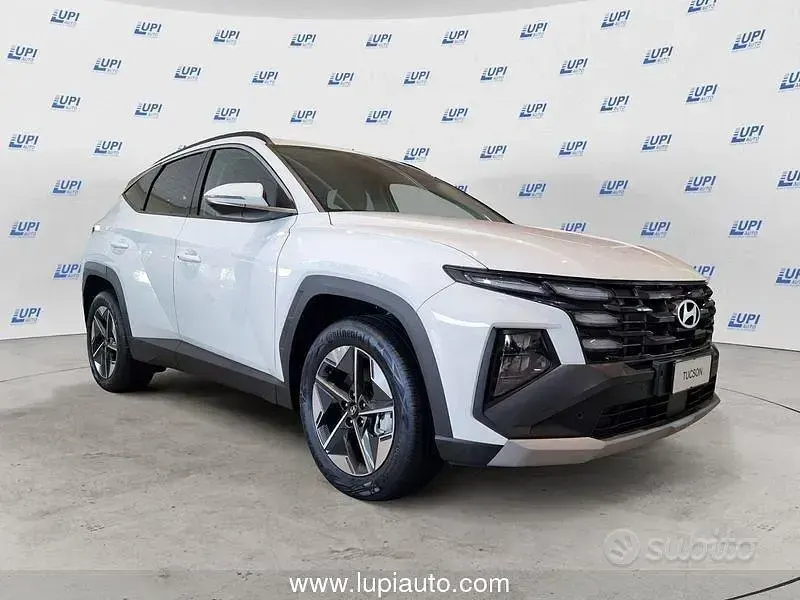 Neu Hyundai Tucson 136 PS (100 kW) 2026 Weiß SUV