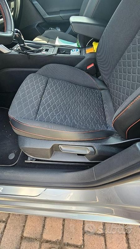 Usata Seat Leon FR 116 CV (85 kW) 2021 Argento Station wagon