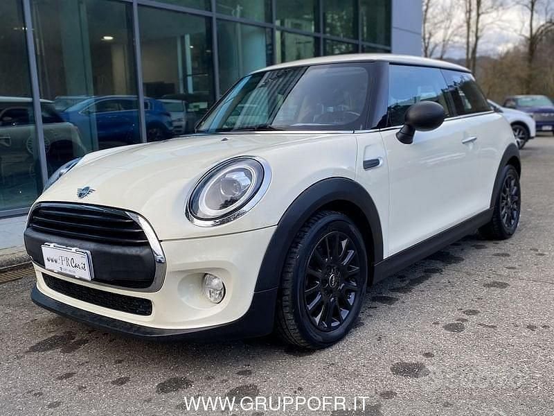 Usata Mini ONE 75 CV (55 kW) 2019 Bianco Utilitaria